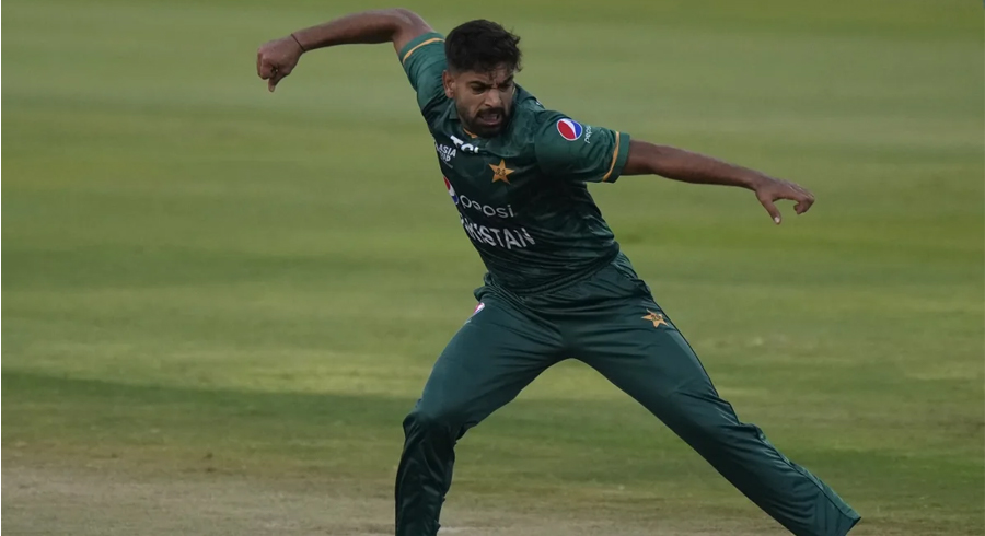 Naseem hits two sixes to put Pakistan in final of Asia Cup