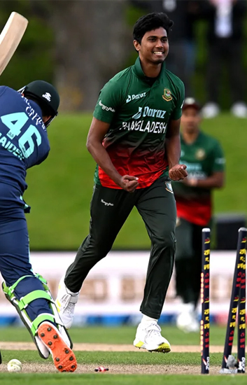 Pakistan bags tri-series win in New Zealand