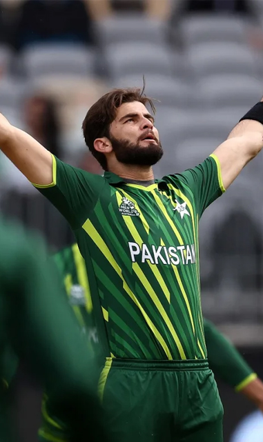 Pakistan off to mark in T20 World with win over Netherlands