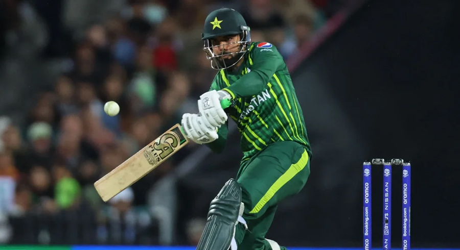 Pakistan keeps World Cup hopes alive with win over South Africa