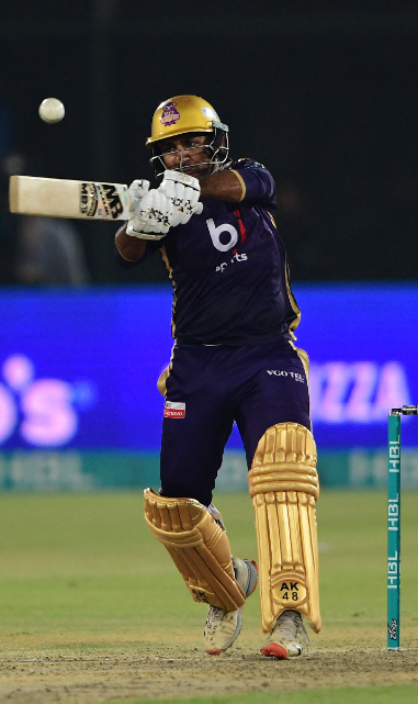 Skipper Sarfaraz Ahmed scoring crucial runs