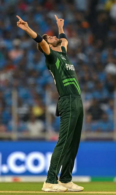 Shaheen Afridi poses after taking wicket