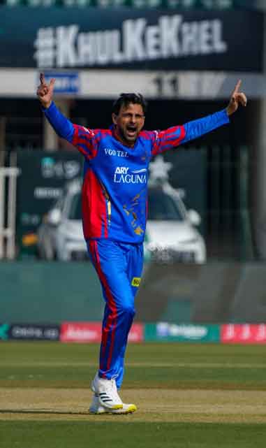 Shoaib Malik celebrates wicket of Saim Ayub
