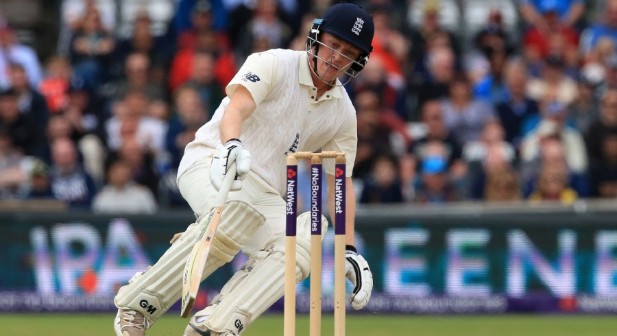 Bess puts England in strong position against Pakistan