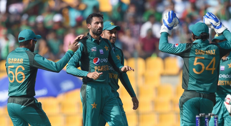 Pakistan players improve ODI rankings