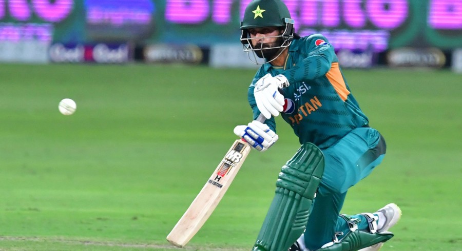 I want to serve Pakistan cricket with respect: Hafeez