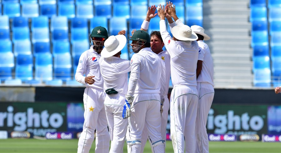 Yasir spins Pakistan to thumping win in Dubai Test