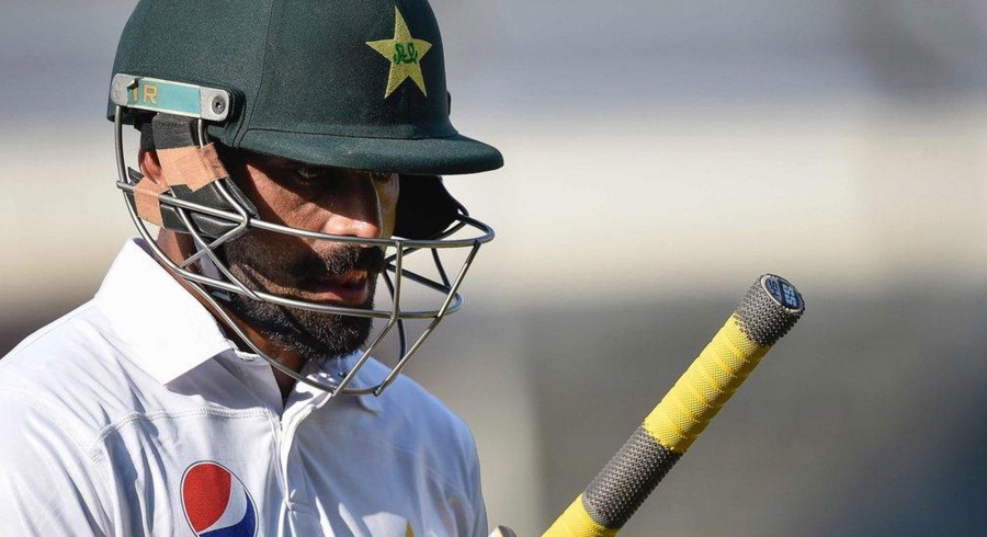 Hafeez bows out from Test cricket