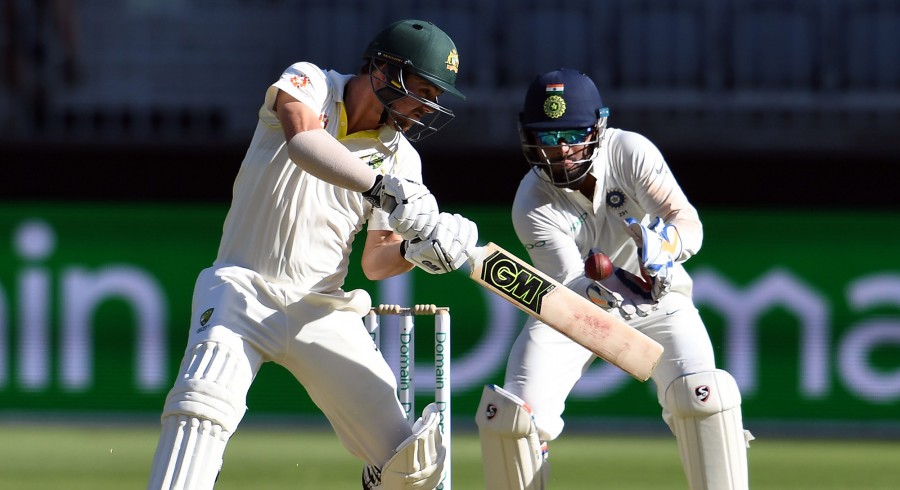 Gritty Australia edge ahead after day one in Perth