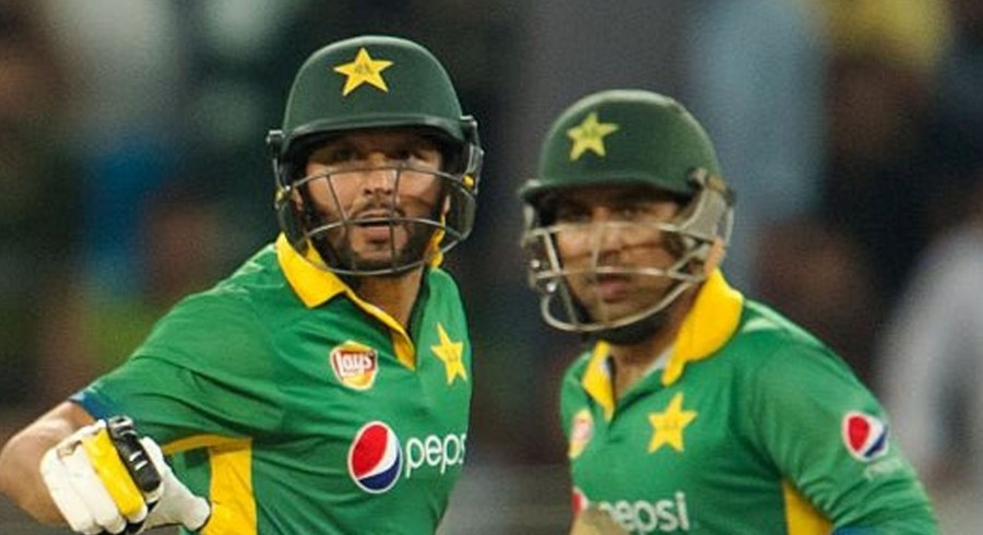 Afridi wants Sarfraz to focus on limited-over formats