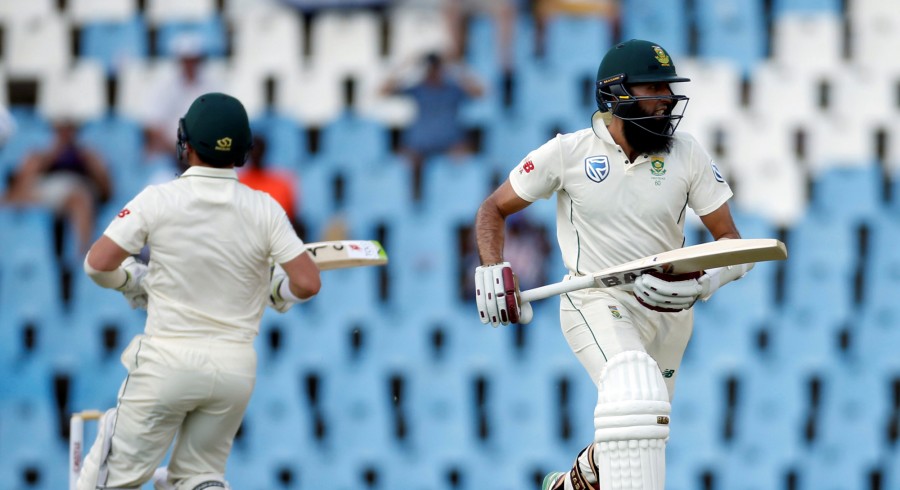 South Africa down Pakistan in first Test by six wickets
