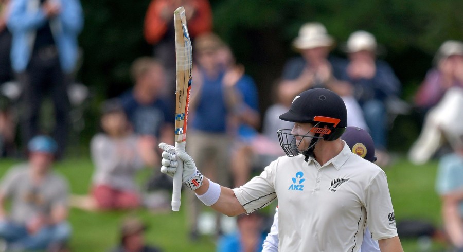 Failure delivers for Nicholls as New Zealand dominate