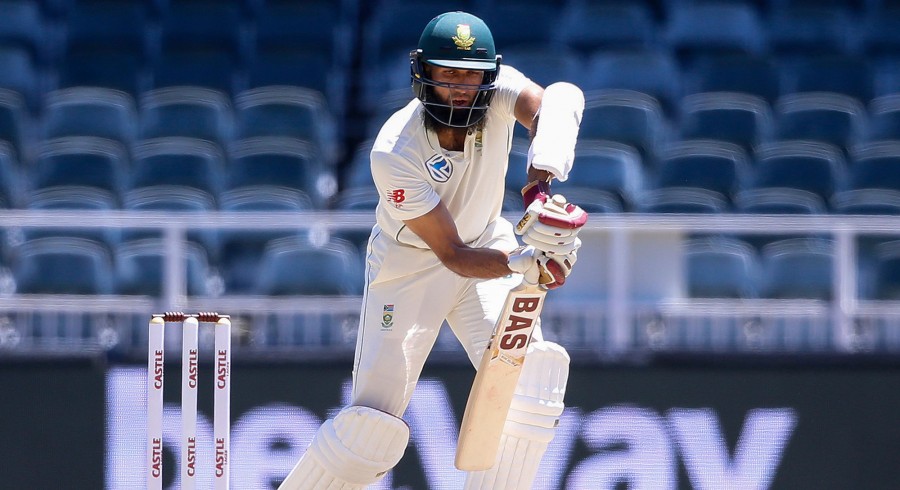 Johannesburg Test: South Africa edge ahead on second day