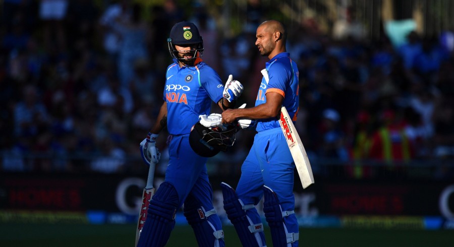 India, New Zealand players told to 'toughen up' over sun glare