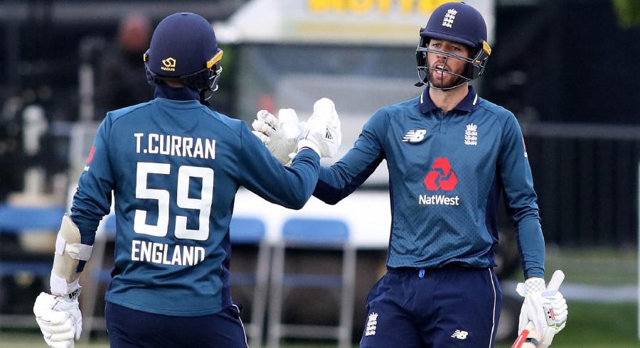 Foakes stars as England survive Ireland scare