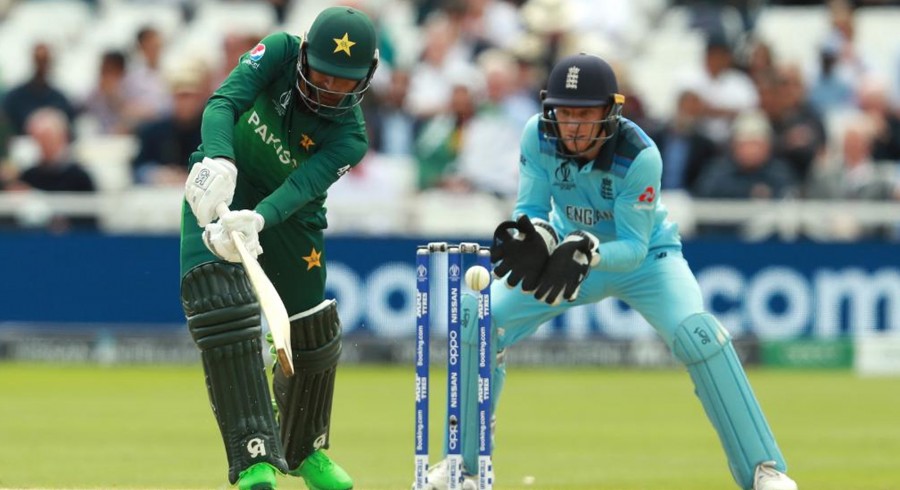 پاکستان نے سنسنی خیز مقابلے کے بعد انگلینڈ کو شکست دیدی
