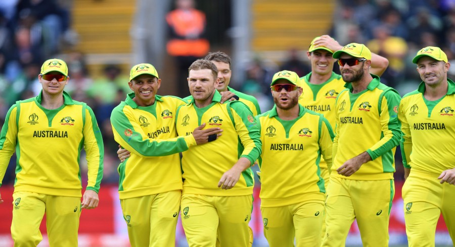 Australia hold their nerve, edge Pakistan by 41 runs