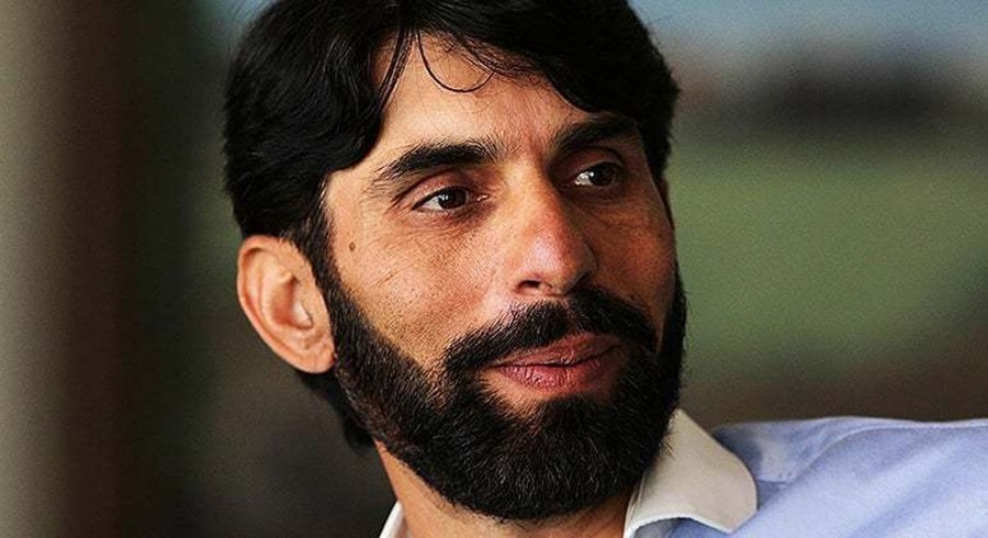 Misbah needs to develop strong personality: Wasim
