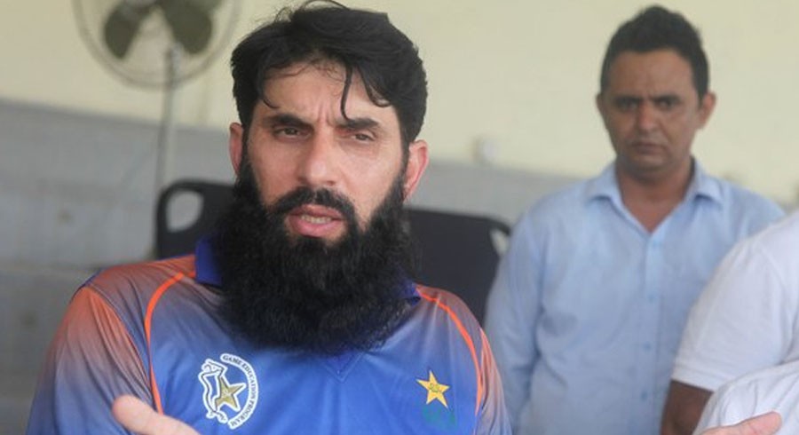 Misbah seeks hefty paycheck from PCB