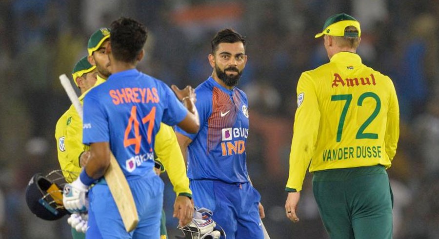 Kohli, bowlers star in India's T20 win over South Africa