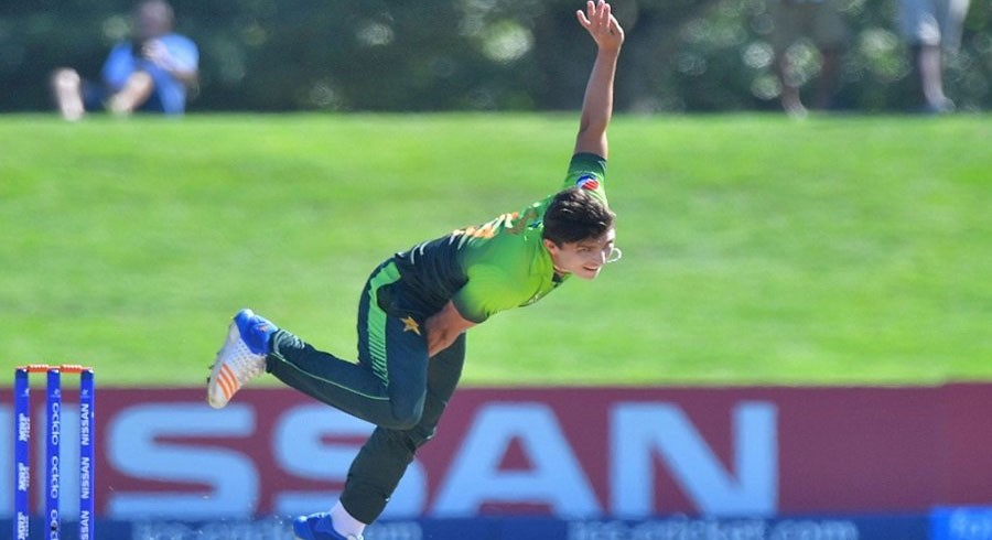 Teenage Pakistan fast bowlers aim to rattle Australia