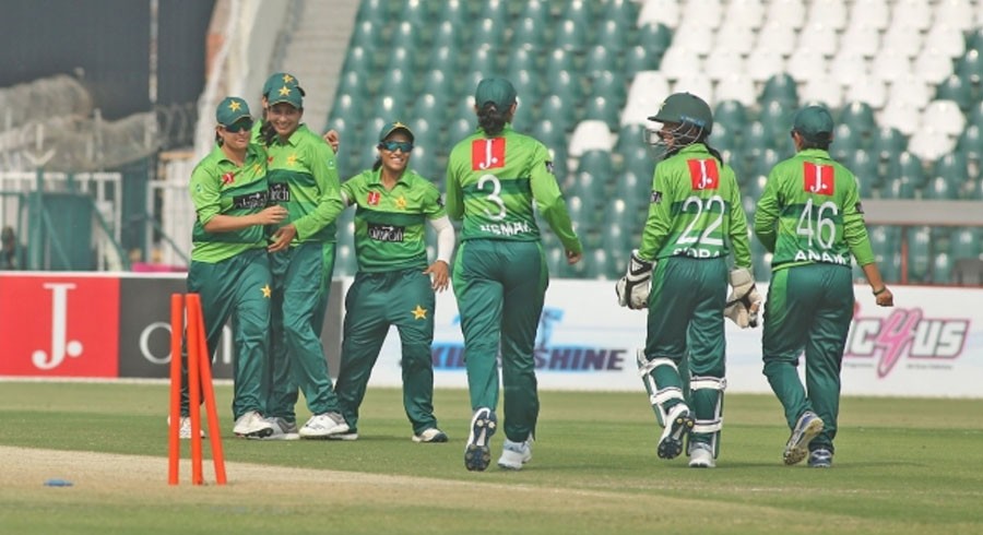 Javeria, Bismah hand Pakistan T20I series win over Bangladesh