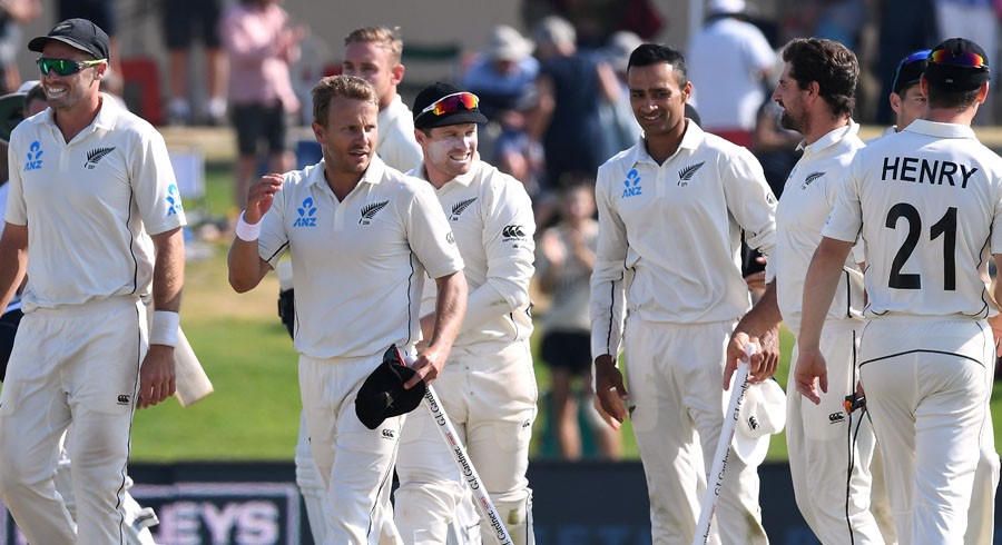 Wagner five-for helps New Zealand thrash England in first Test
