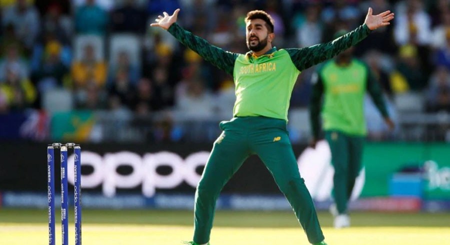 WATCH: Shamsi performs magic trick after taking wicket