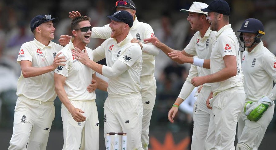South Africa stall England's victory charge in second Test