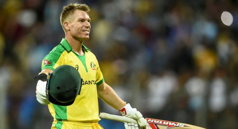 Warner takes step to cricket redemption with top Australia honour