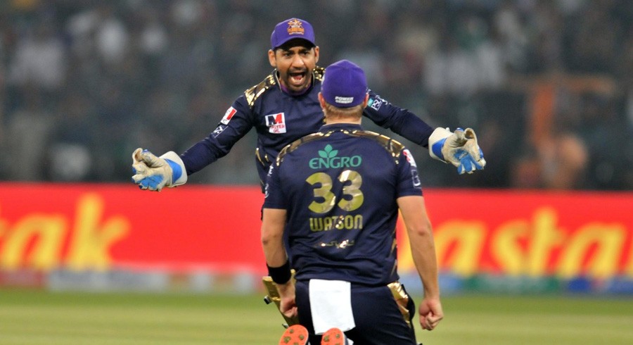 تھکے ہارے گلیڈی ایٹرزشیڈول اورامپائرنگ سے نالاں