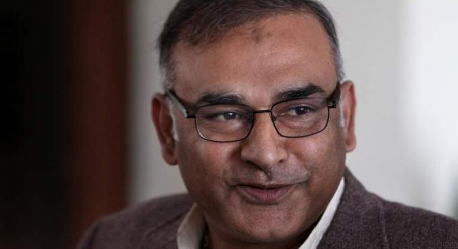 Refer him as prime minister: Sohail takes a dig at Misbah's multiple roles