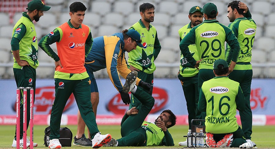 Amir unlikely to feature in third England T20I after injury scare