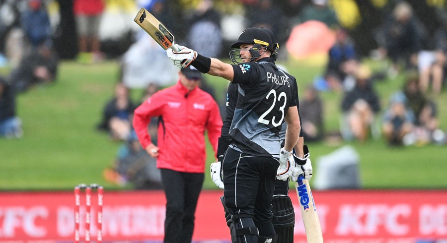 Phillips hits fastest T20I ton for New Zealand as hosts bag series