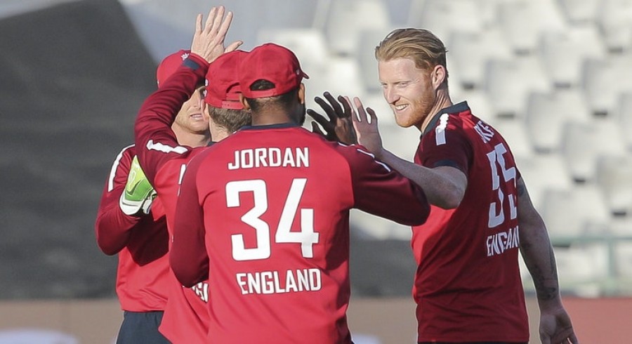 Two England touring squad members test positive for Covid-19 in South Africa