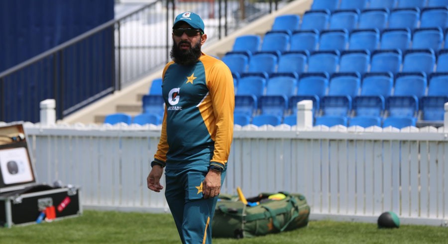Misbah isn’t suitable for school coaching, let alone Pakistan team: Javed