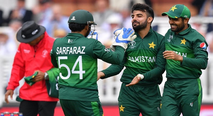 Shadab, Sarfaraz engage in light banter on Twitter