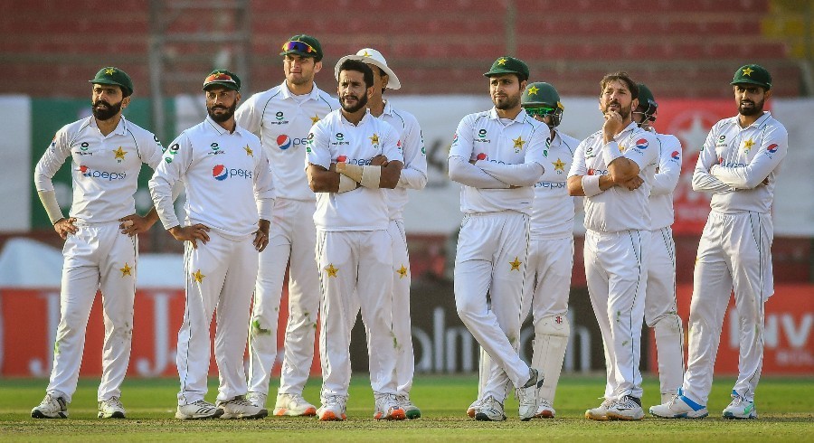 راولپنڈی ٹیسٹ تیسرا دن؛ پاکستان نے 6 وکٹ پر 129 رنز بنالیے، 200 رنز کی برتری