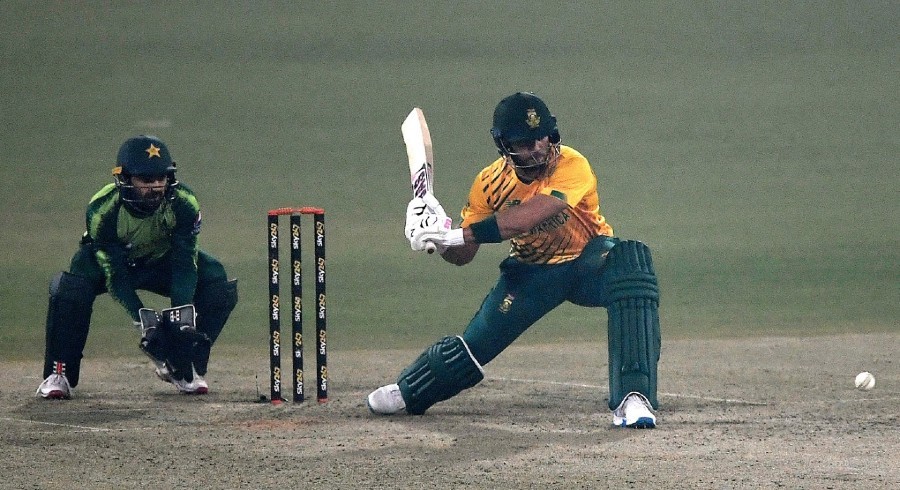 Disciplined South Africa shock Pakistan with six-wicket win in second T20I