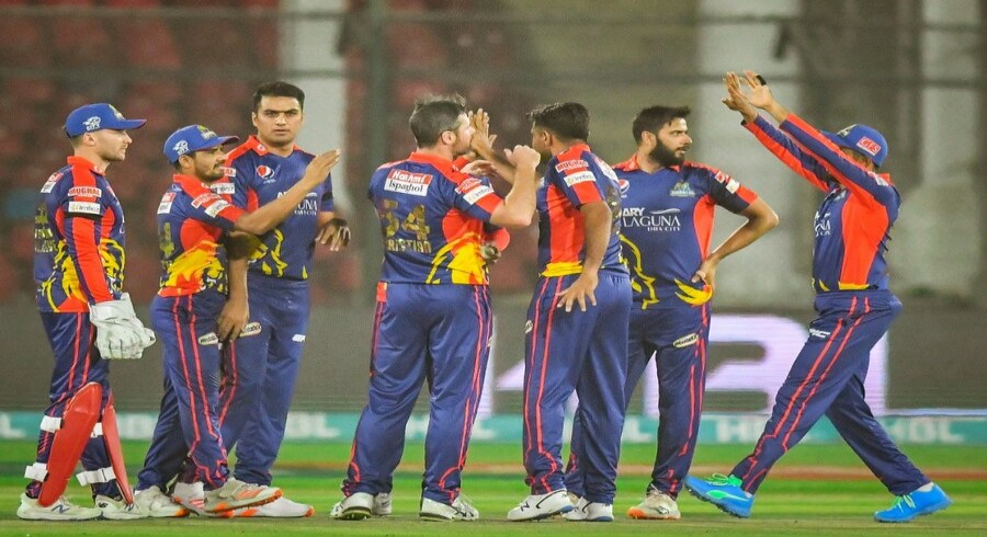 Quetta set Karachi 122-run target in HBL PSL 6 opener