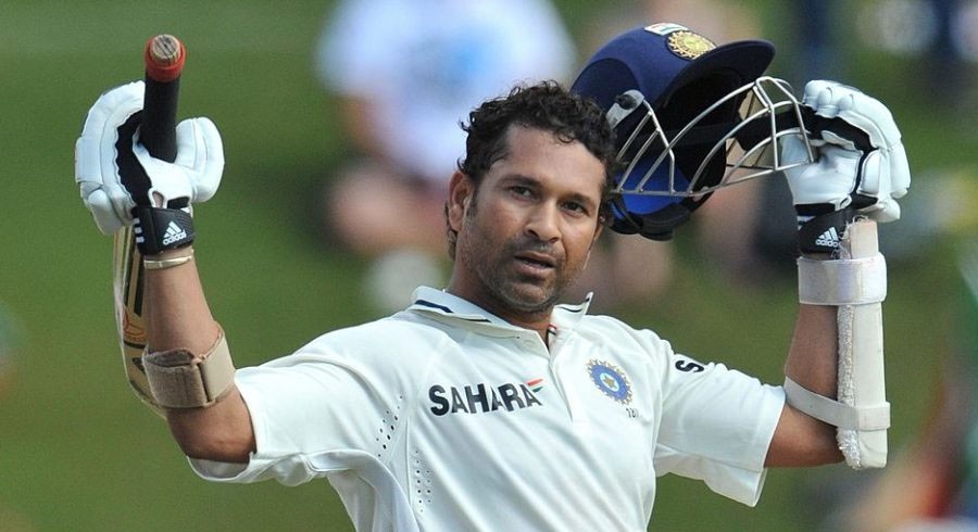 India's Tendulkar hospitalised a week after contracting Covid-19