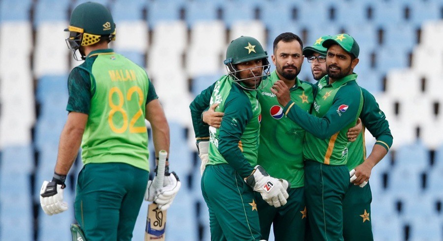 پاکستان نے تیسرے ون ڈے میں جنوبی افریقا کو شکست دیکر سیریز اپنے نام کرلی