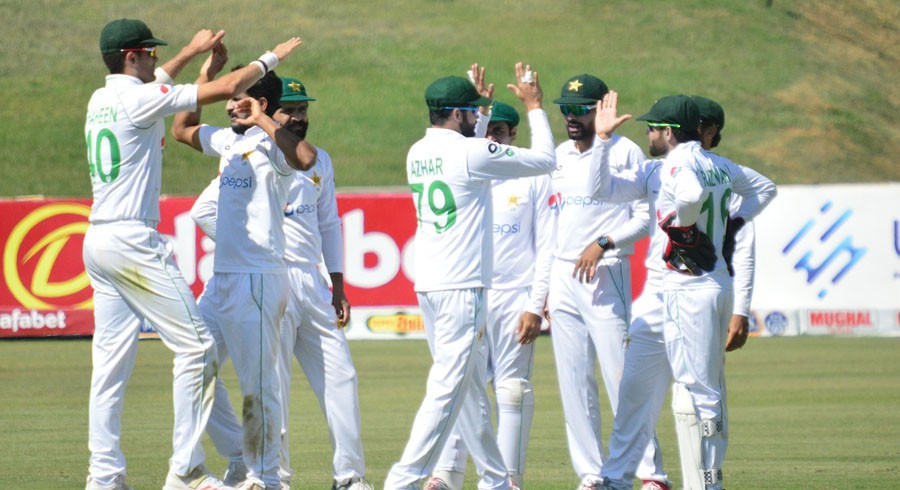 Pakistan win second Zimbabwe Test, clinch series