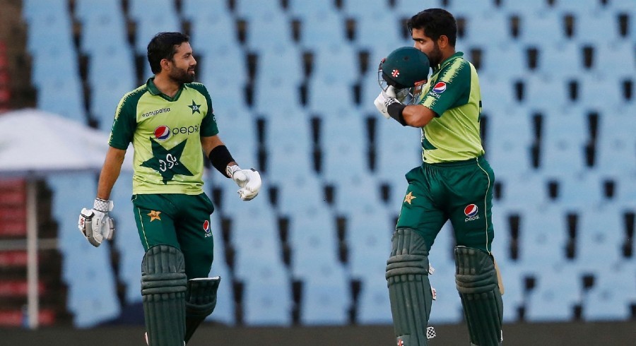 رضوان اور بابراعظم میں رنز کی جنگ پھر چھڑے گی