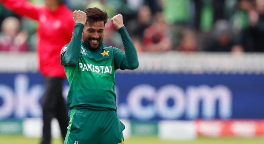 محمد عامر نے پاکستان کرکٹ ٹیم کے لیے اپنی دستیابی ظاہر کردی