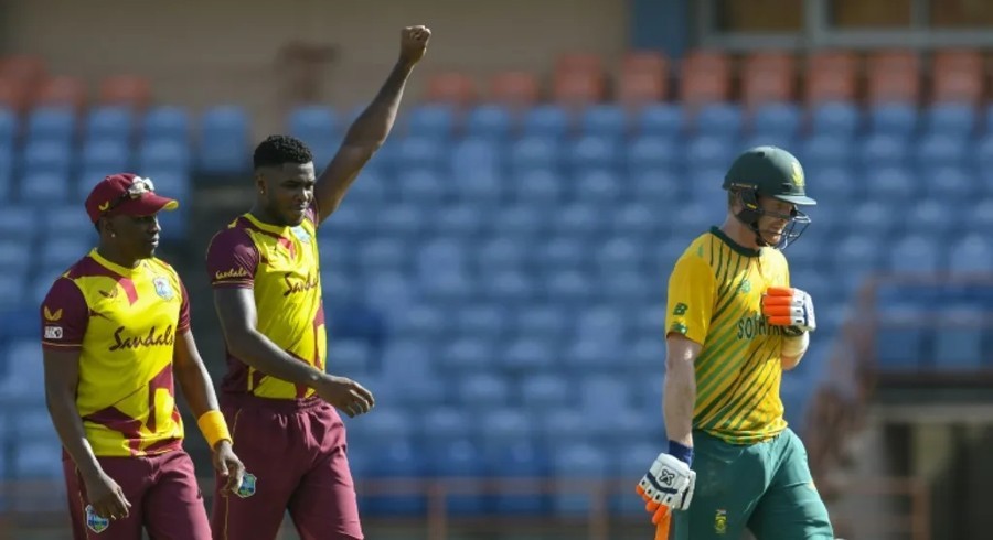Linde and Shamsi lead South Africa to 16-run win over West Indies