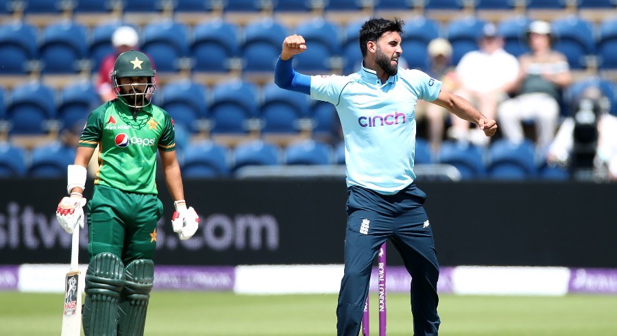 Ruthless England down clueless Pakistan in second ODI to clinch series
