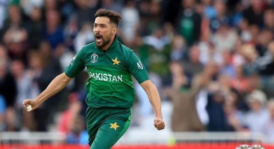 Gibbs heaps praise on 'unbelievable competitor' Amir