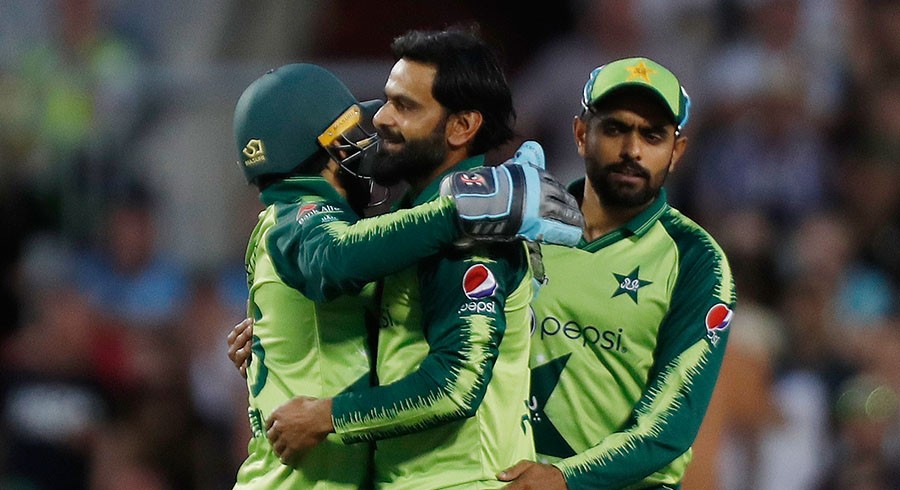 T20 World Cup: Pakistan announce 12-man squad for India match