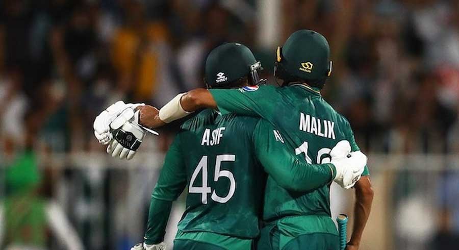 پاکستان نے نیوزی لینڈ کو 5 وکٹوں سے شکست دیدی